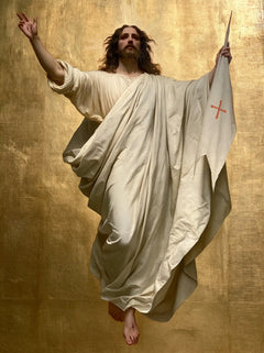 Risen Christ – Amber Dawn