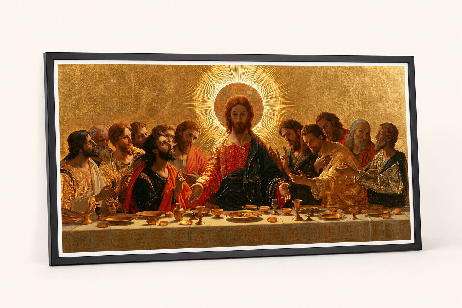 Тот же принт Тайной вечери Fine Art в тонкой черной классической рамке